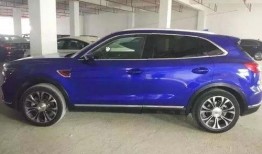 红旗hs5最新爆料消息,豪华配置与性能突破，引领国产SUV新潮流！”